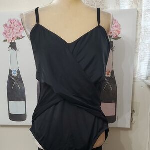 Miracle Brands Swimsuit Size Xl (16-18)